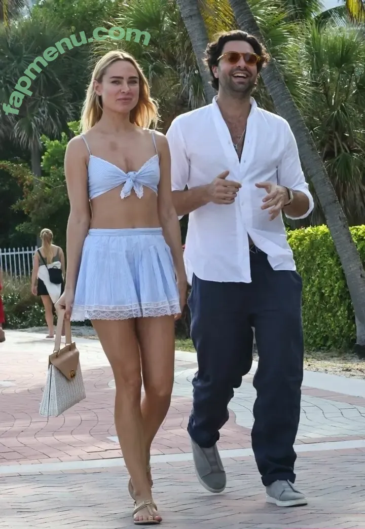 Kimberley Garner nude photo #1002 (KimberleyLondon / kimberleygarner / officialkimberleygarner)