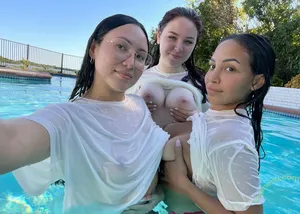 Kimberly Sanchez / officialcheekykim nude photo #0016