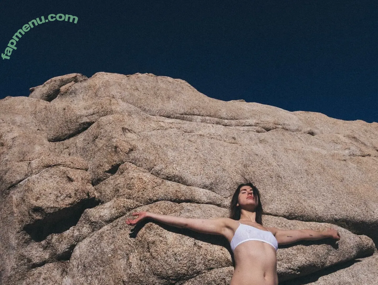 Kimbra nude photo #0004 (kimbramusic)