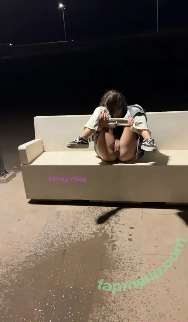 Kimeyriley nude photo #0022 (Kimeyriley)