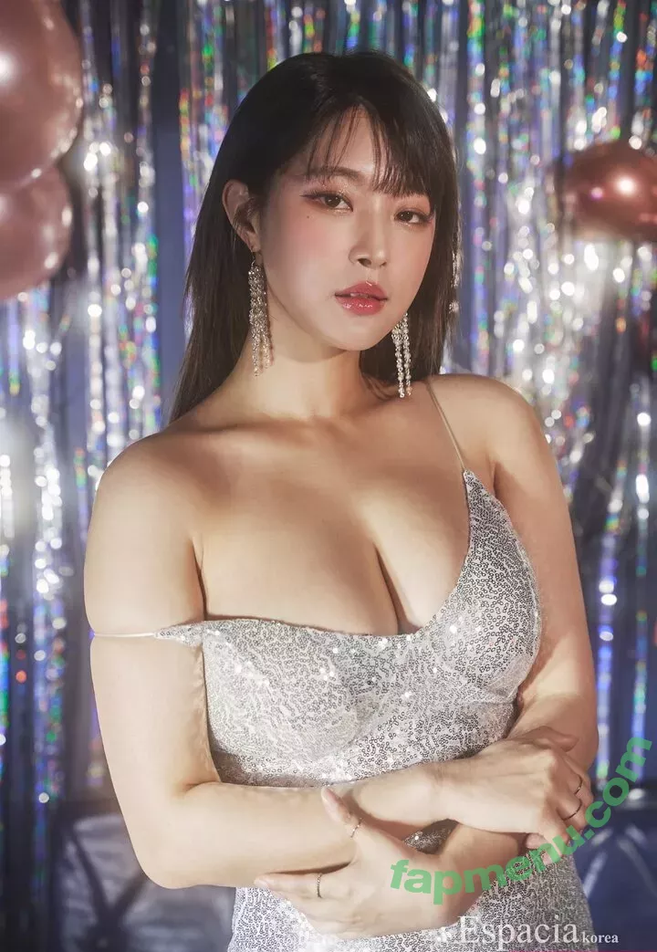 kimgapju nude photo #0145 (kimgapju)