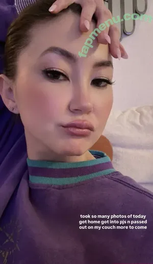 Kimiko Glenn / kimikoglenn nude photo #0160