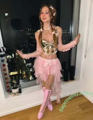 Kimiko Glenn / kimikoglenn nude photo #0203