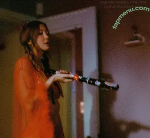 Kimiko Glenn / kimikoglenn nude photo #0219