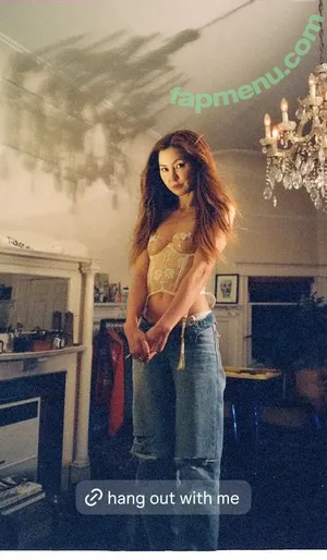 Kimiko Glenn / kimikoglenn nude photo #0222