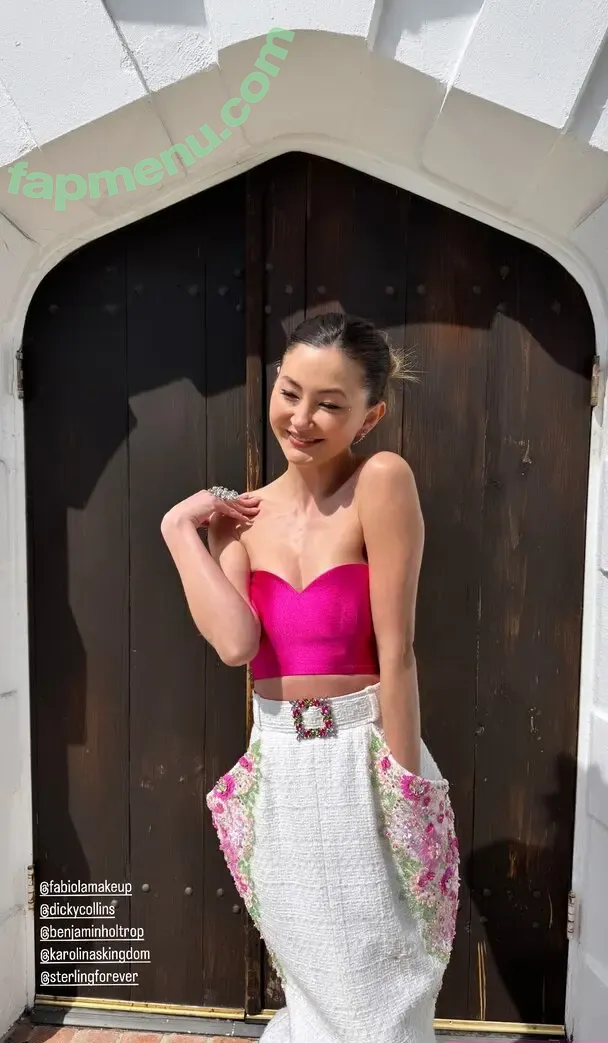 Kimiko Glenn nude photo #0142 (kimikoglenn)
