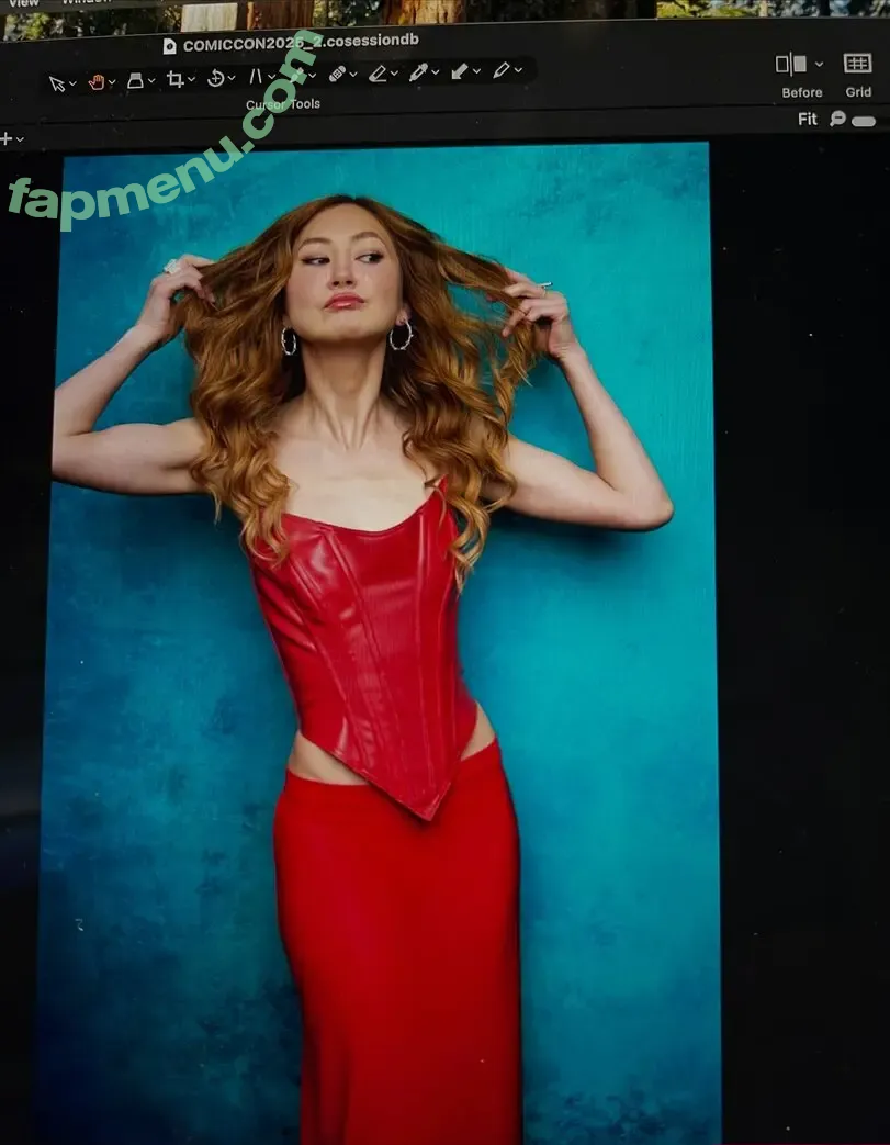 Kimiko Glenn nude photo #0178 (KimikoGlenn)