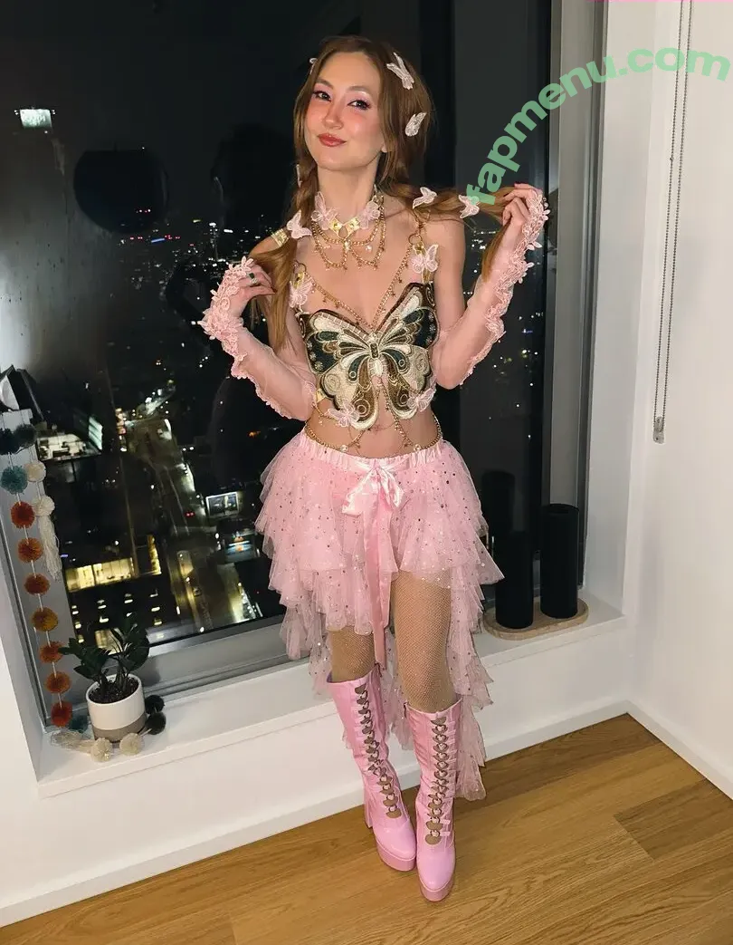 Kimiko Glenn nude photo #0195 (KimikoGlenn)