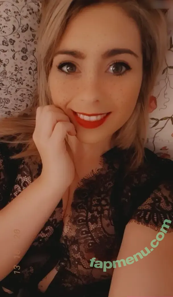 Kimilee / Lisamaus nude photo #0004 (ilovebitterlife / lisamaus / lisaonthemooni)