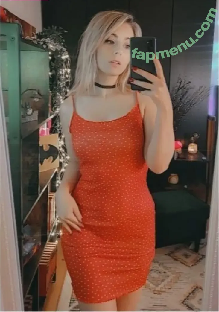 Kimilee / Lisamaus nude photo #0007 (ilovebitterlife / lisamaus / lisaonthemooni)