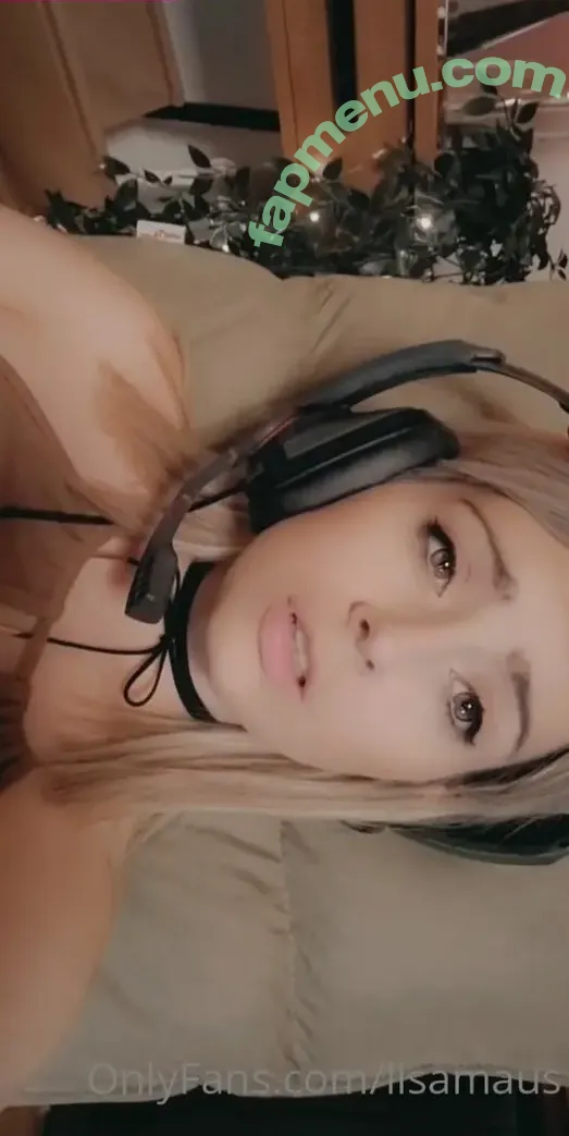 Kimilee / Lisamaus nude photo #0058 (ilovebitterlife / lisamaus / lisaonthemooni)