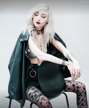 Kimiperi nude photo #0074