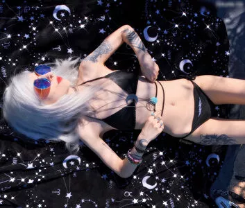 Kimiperi nude photo #0108