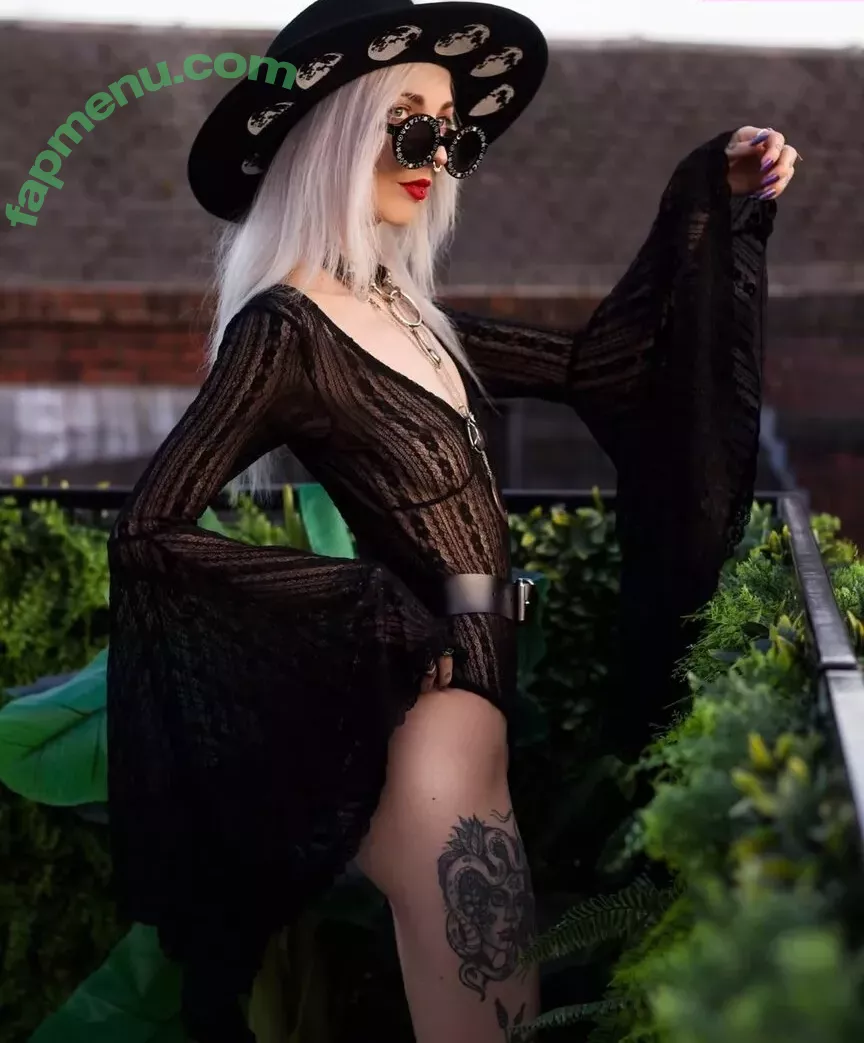 Kimiperi nude photo #0129 (Kimiperi)