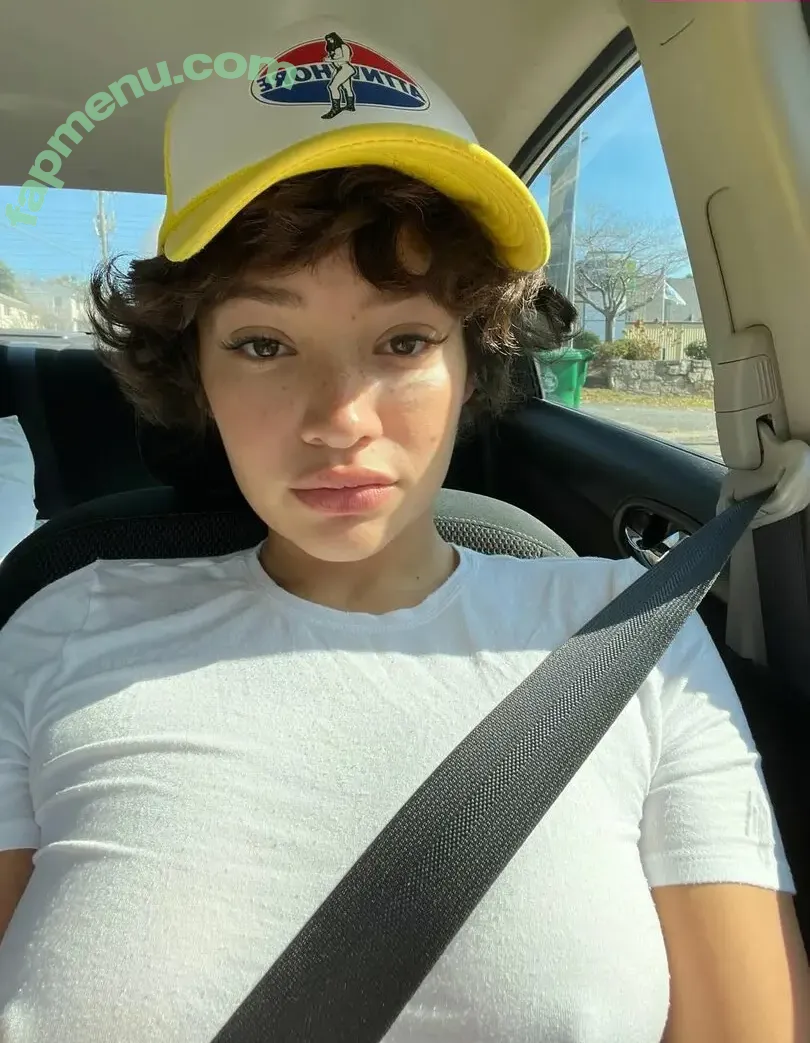 kimjohansson nude photo #0058 (kimisdeliveryservice)