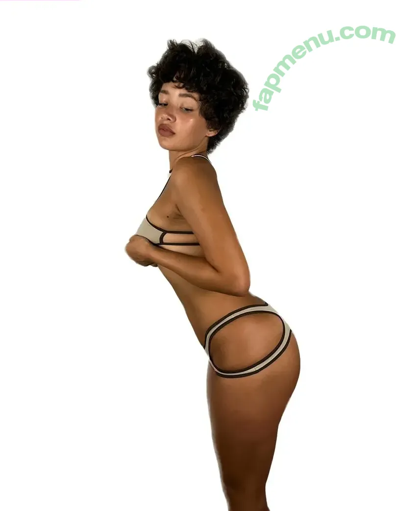 kimjohansson nude photo #0063 (kimisdeliveryservice)