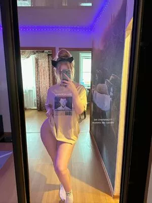 kimkilwhan21 / alislexuslife / kimkilwhan / kimkilwhan211 / lexuslife nude photo #0020