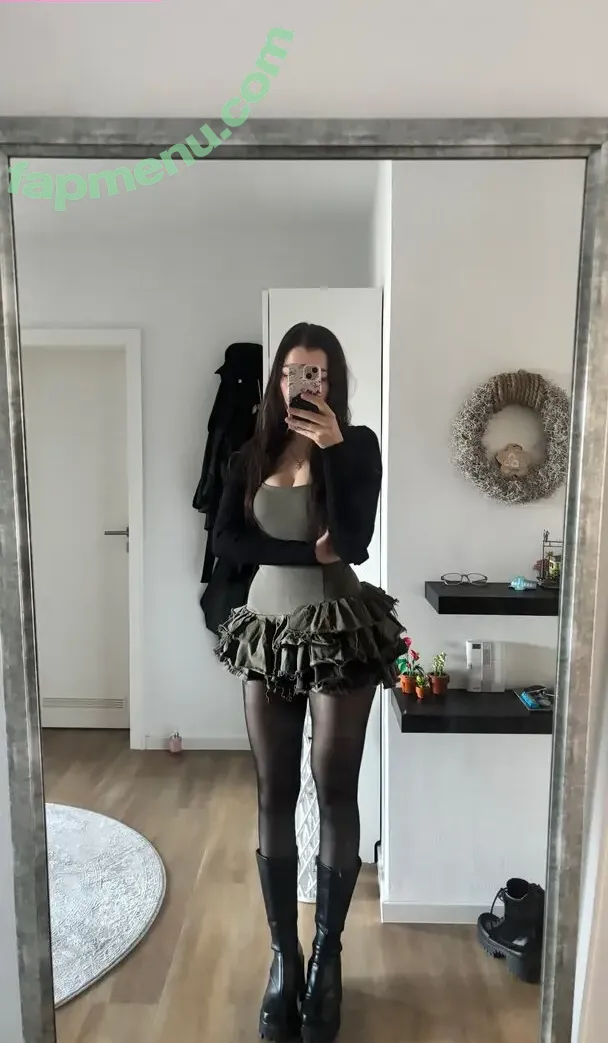 Kimmemimme nude photo #0086 (Kimmemimme)