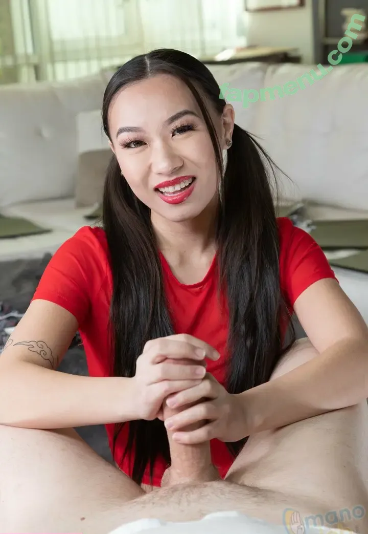 Kimmy Kimm nude photo #0743 (kimmyxkimm / onlykimmykimm)