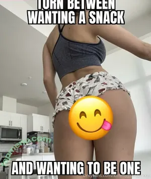 kimmygrangerxxx / strangerthangranger nude photo #0133