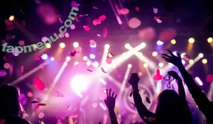 kimmygrangerxxx / strangerthangranger nude photo #0140