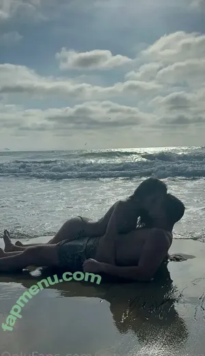 kimmygrangerxxx / strangerthangranger nude photo #0158