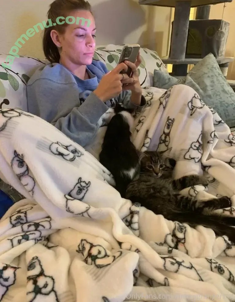 kimmygrangerxxx nude photo #0098 (strangerthangranger)