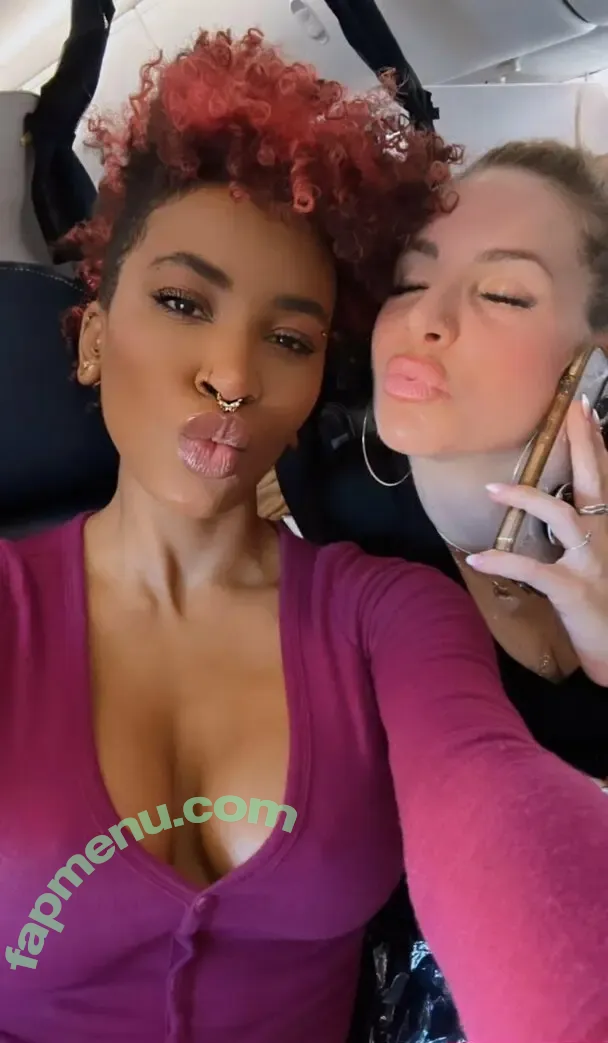 kimmygrangerxxx nude photo #0392 (strangerthangranger)