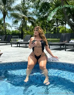  nude photo #0001