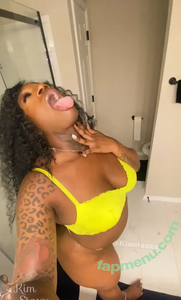 kimstaxx nude photo #0002 (kimsta_xx)