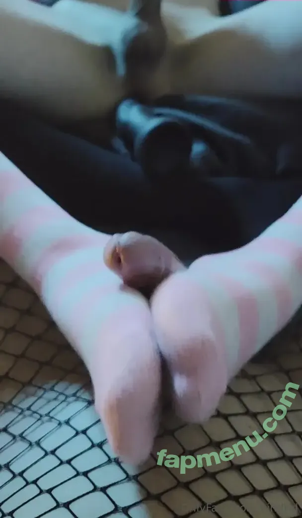 kindrid nude photo #0058 (kindridmusic)