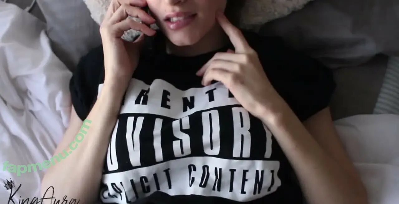 King Aura nude photo #0001 (kingaura85 / kingauratv)