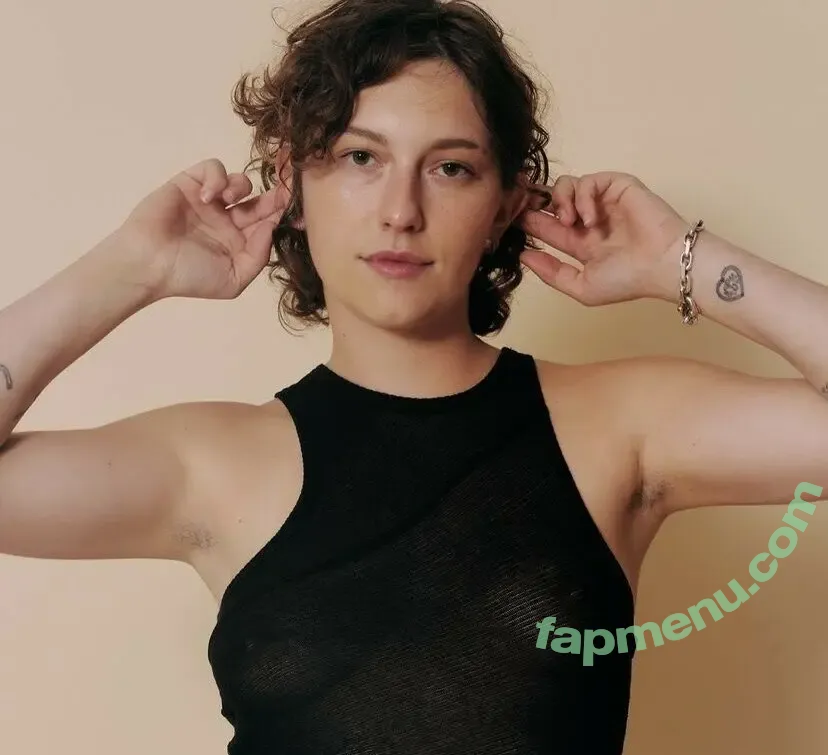 King Princess nude photo #0031 (KingPrincess69)