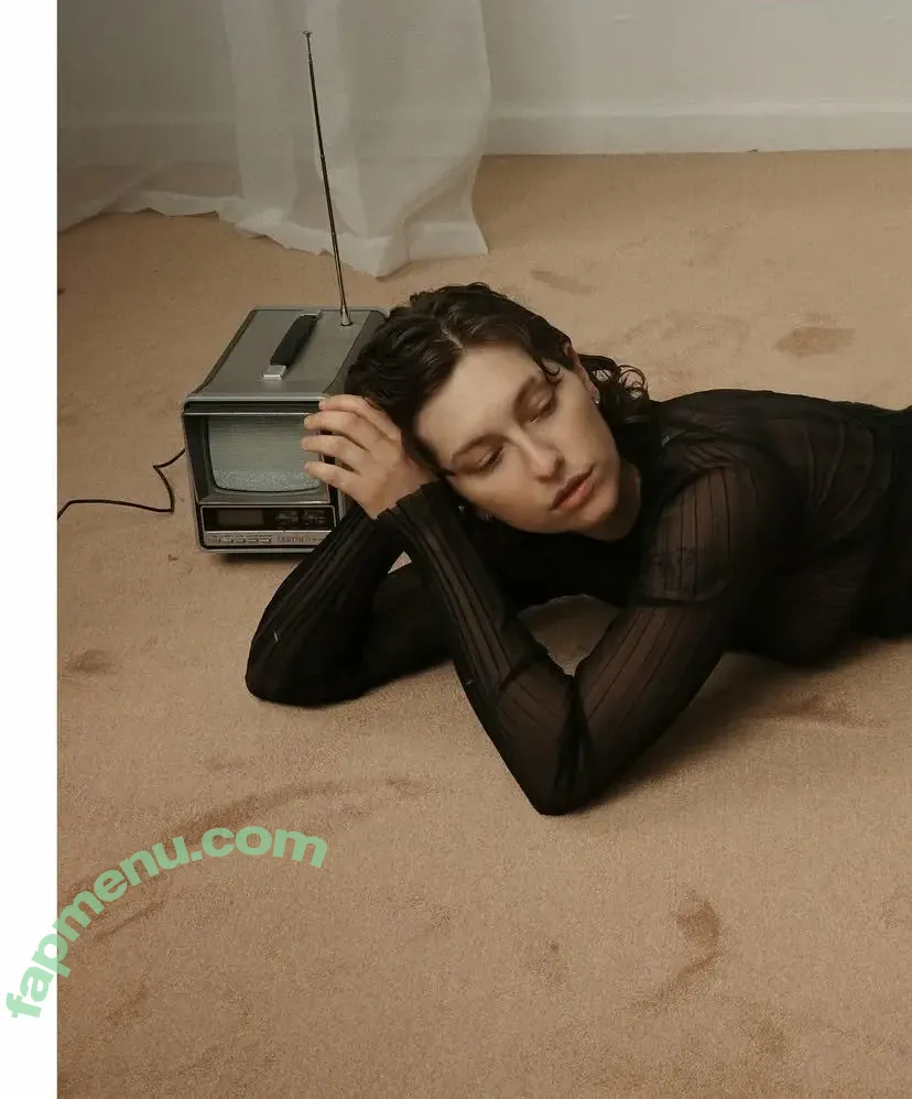 King Princess nude photo #0058 (KingPrincess69)