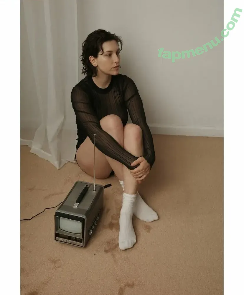 King Princess nude photo #0060 (KingPrincess69)