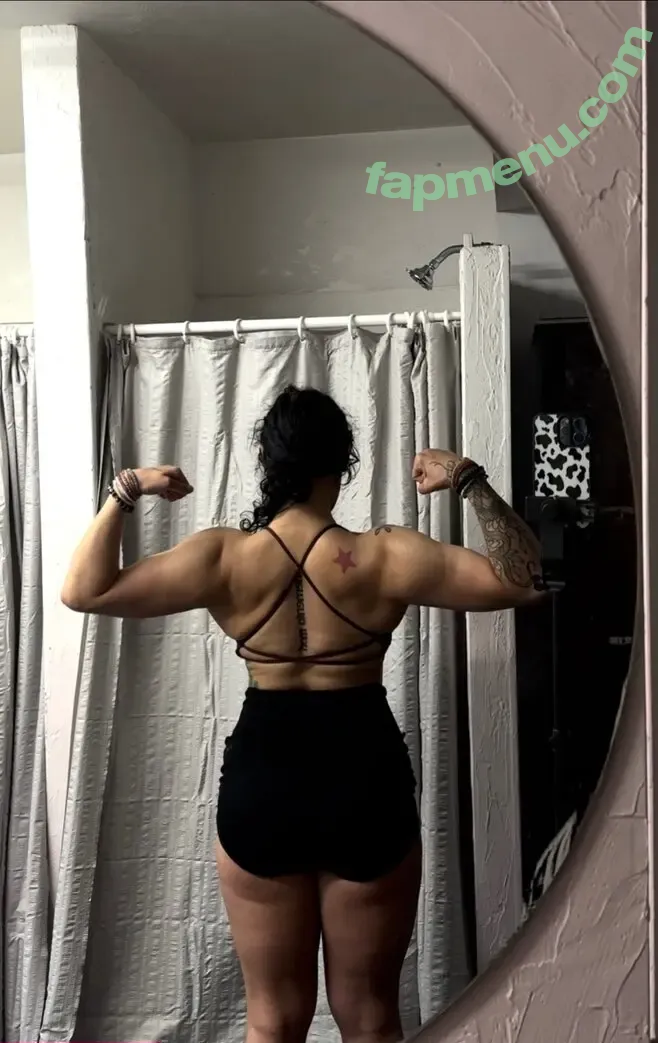 Kingandrea nude photo #0055 (Kiingandrea / Trendrea_)