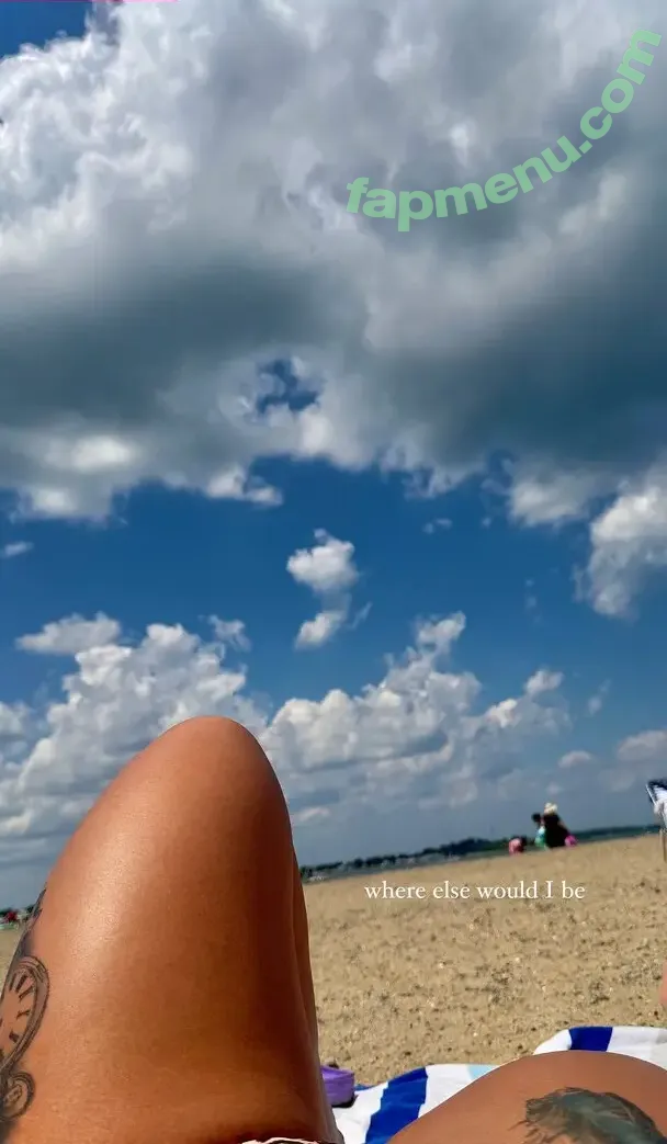 Kingandrea nude photo #0077 (Kiingandrea / Trendrea_)