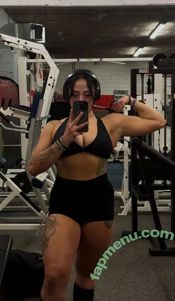 Kingandrea nude photo #0141 (Kiingandrea / Trendrea_)