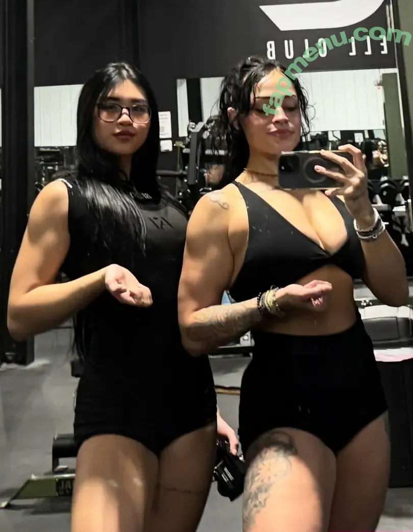 Kingandrea nude photo #0147 (Kiingandrea / Trendrea_)