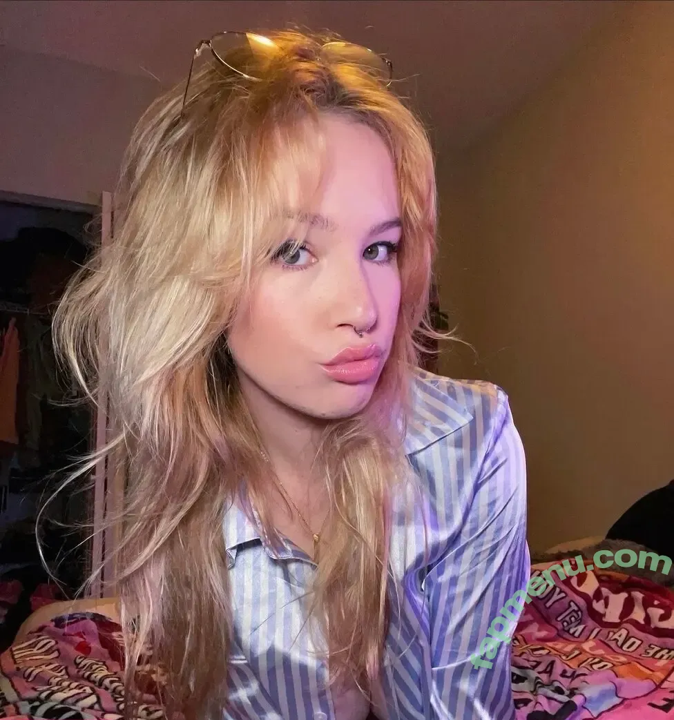 kingcaitlinnn nude photo #0004 (kingcaitlinnn)