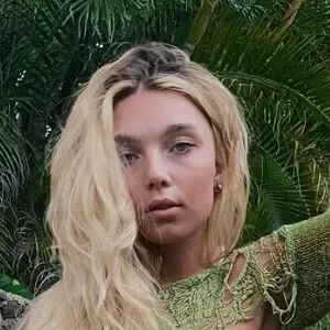  nude photo #0009