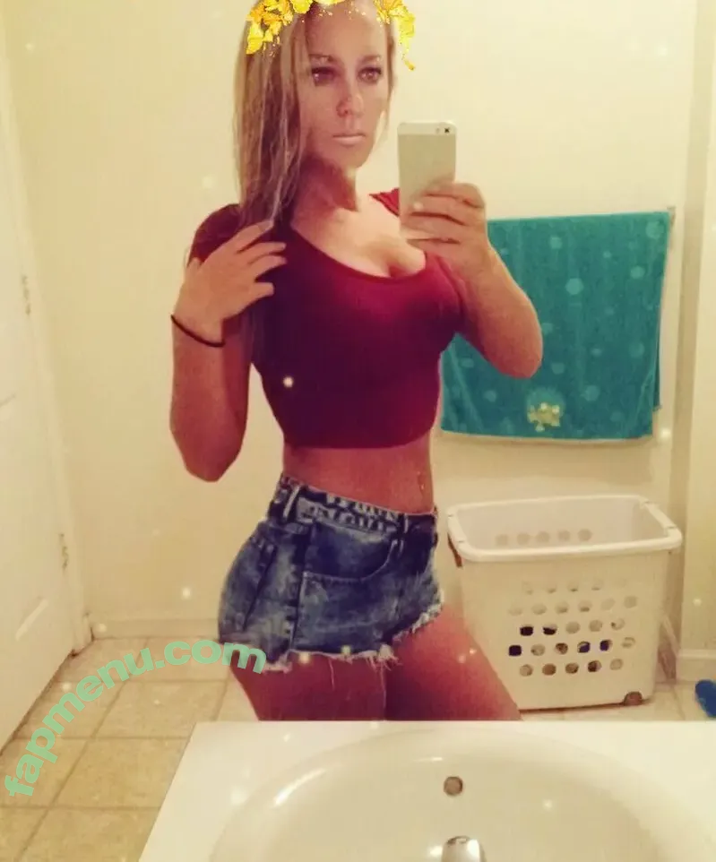 Kinky Kandi nude photo #0028 (k.grimes25 / kickitwithkk)