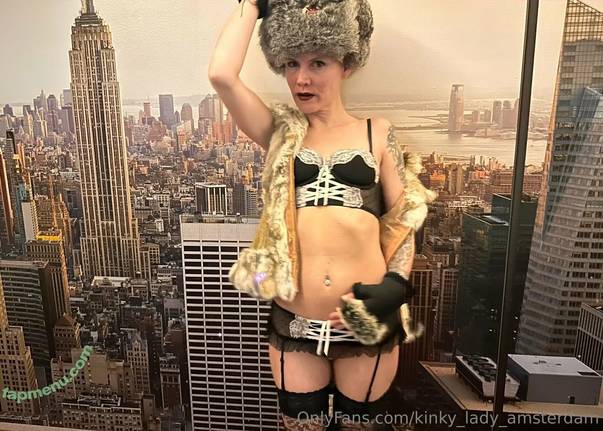 kinky_lady_amsterdam nude photo #0002 (kinky_lady_)
