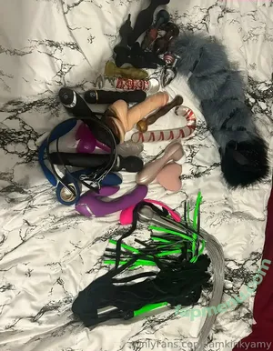 KinkyAmy / amyberlingirl / iamkinkyamy / kinkyamyofficial nude photo #0014