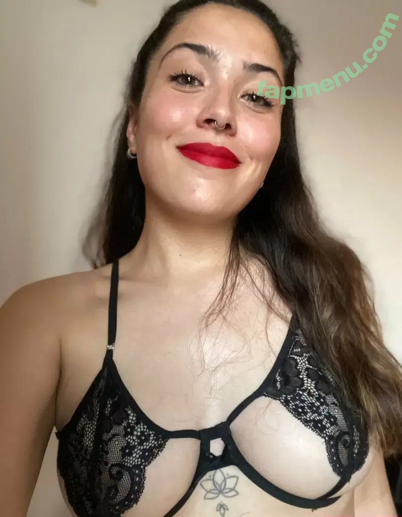 kinkydaniela nude photo #0027 (kinkydanielle_)