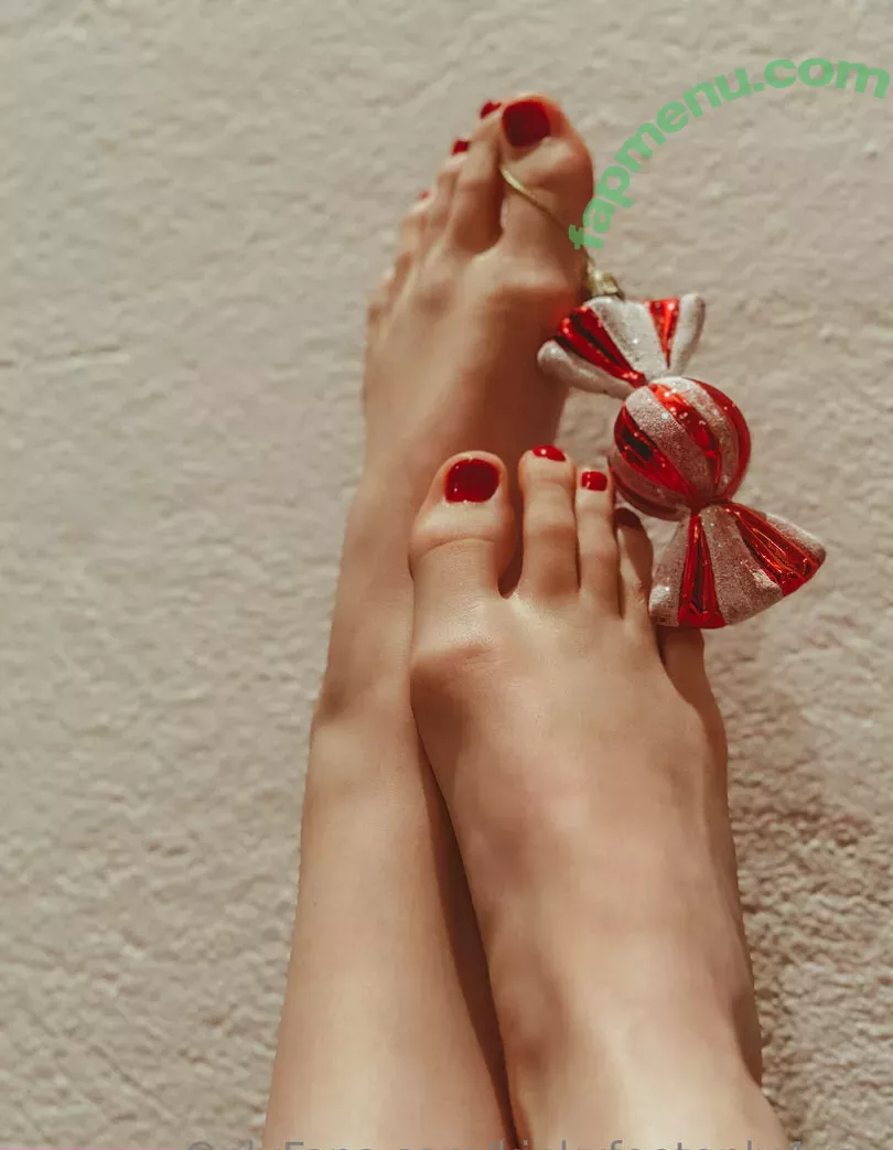 kinkyfeetonly4you nude photo #0017 (ifollowyoujust4yourtoes)