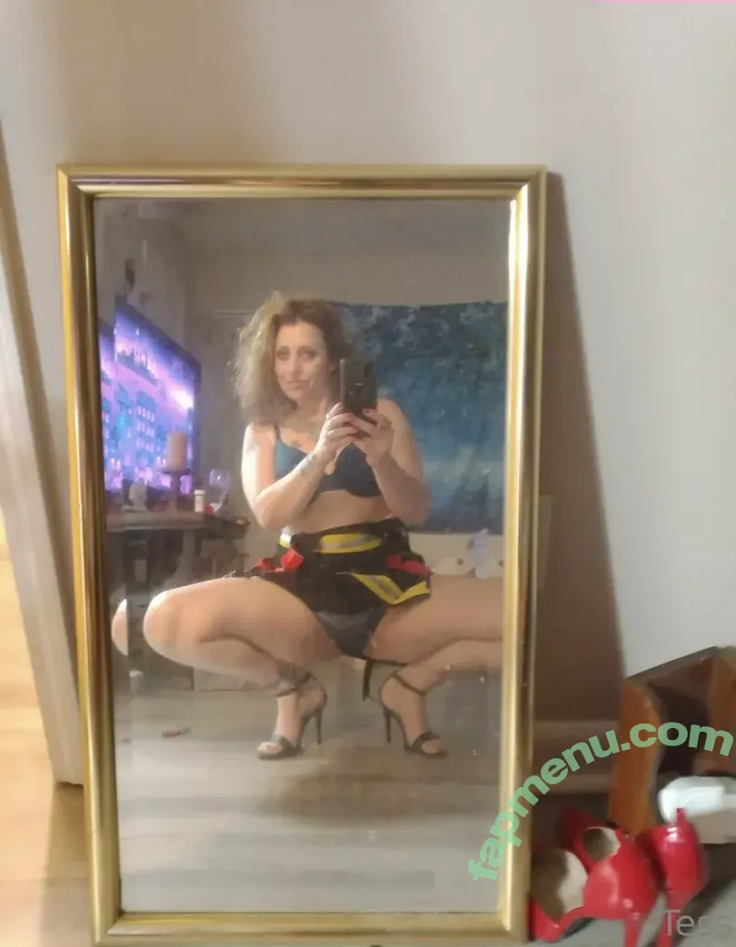 kinkykatessa nude photo #0017 (charlottecatessa)