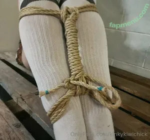 kinkykiwichick / Pinkietarts / itspinkietarts nude photo #0089