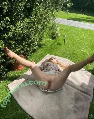 kinkykiwichick / Pinkietarts / itspinkietarts nude photo #0094