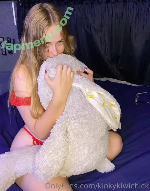kinkykiwichick nude photo #0099 (Pinkietarts / itspinkietarts)